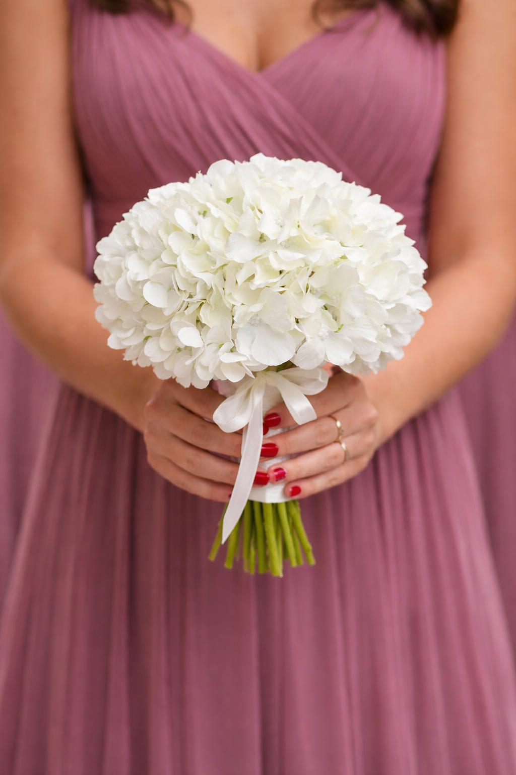 White Hydrangea Bridesmaid Bouquet – Elegant Wedding Flowers