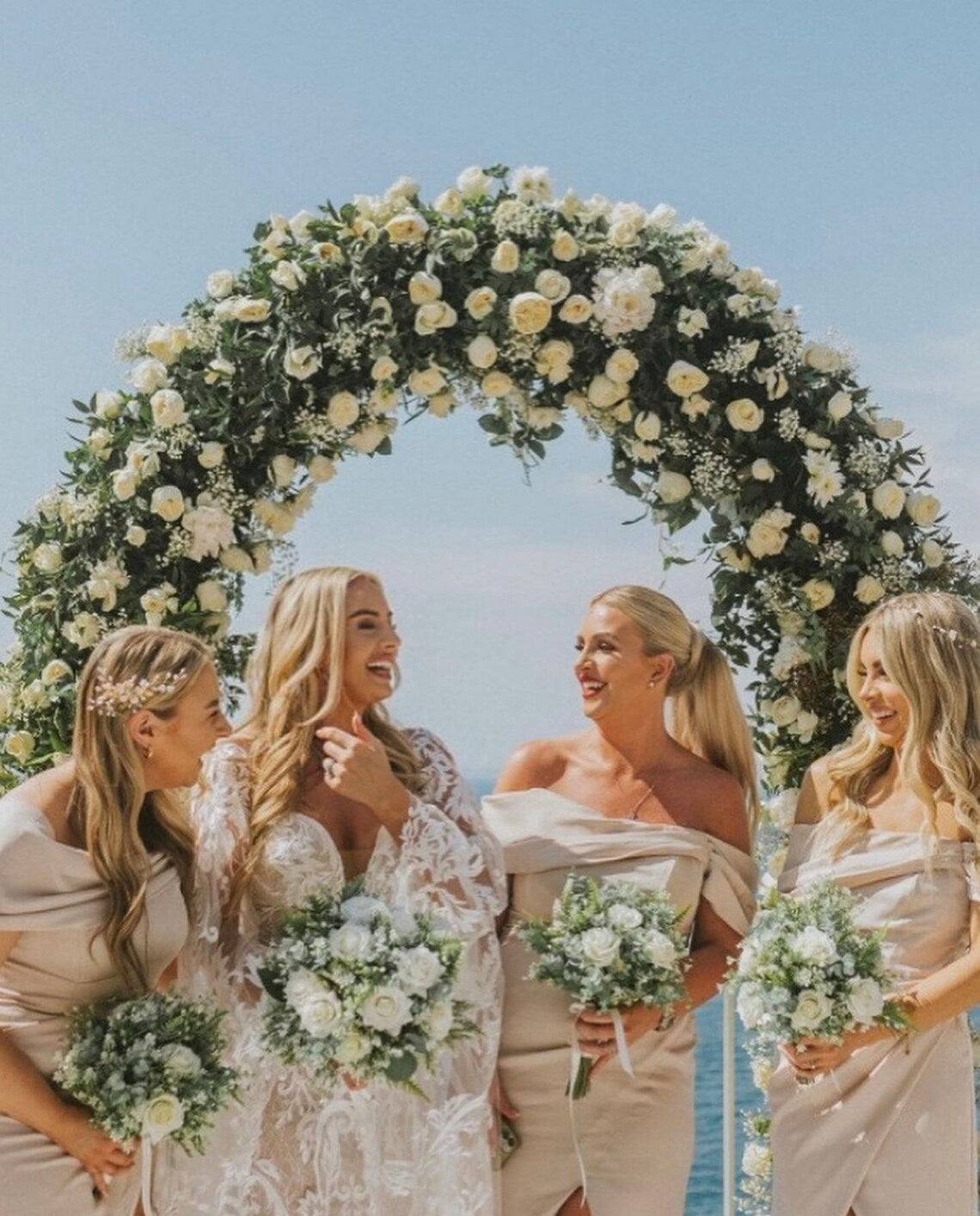 Rose & Euycalyptus all in 1 bouquet package